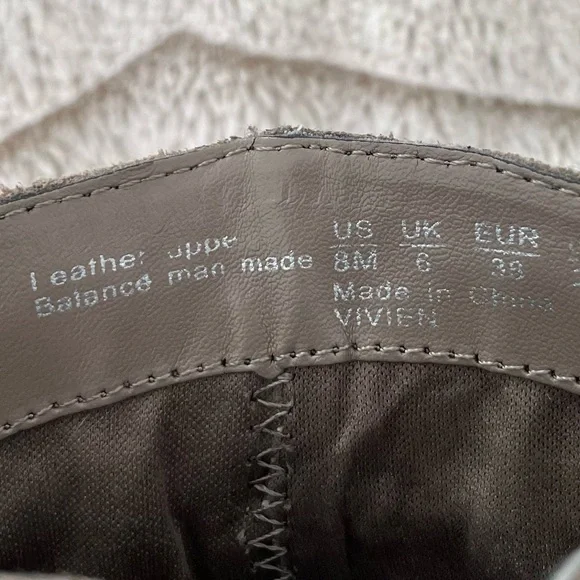 Carlos by Carlos Santana Vivian Embroidered Western Booties - Picture 9 of 11